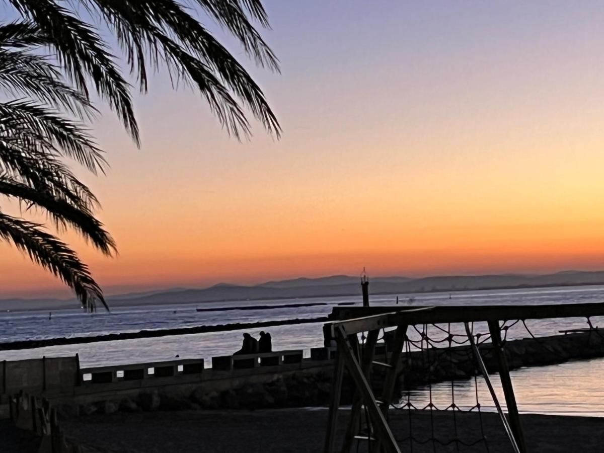 L'Appart-Rosas Boheme Chic, Au Bord De La Mer Екстер'єр фото