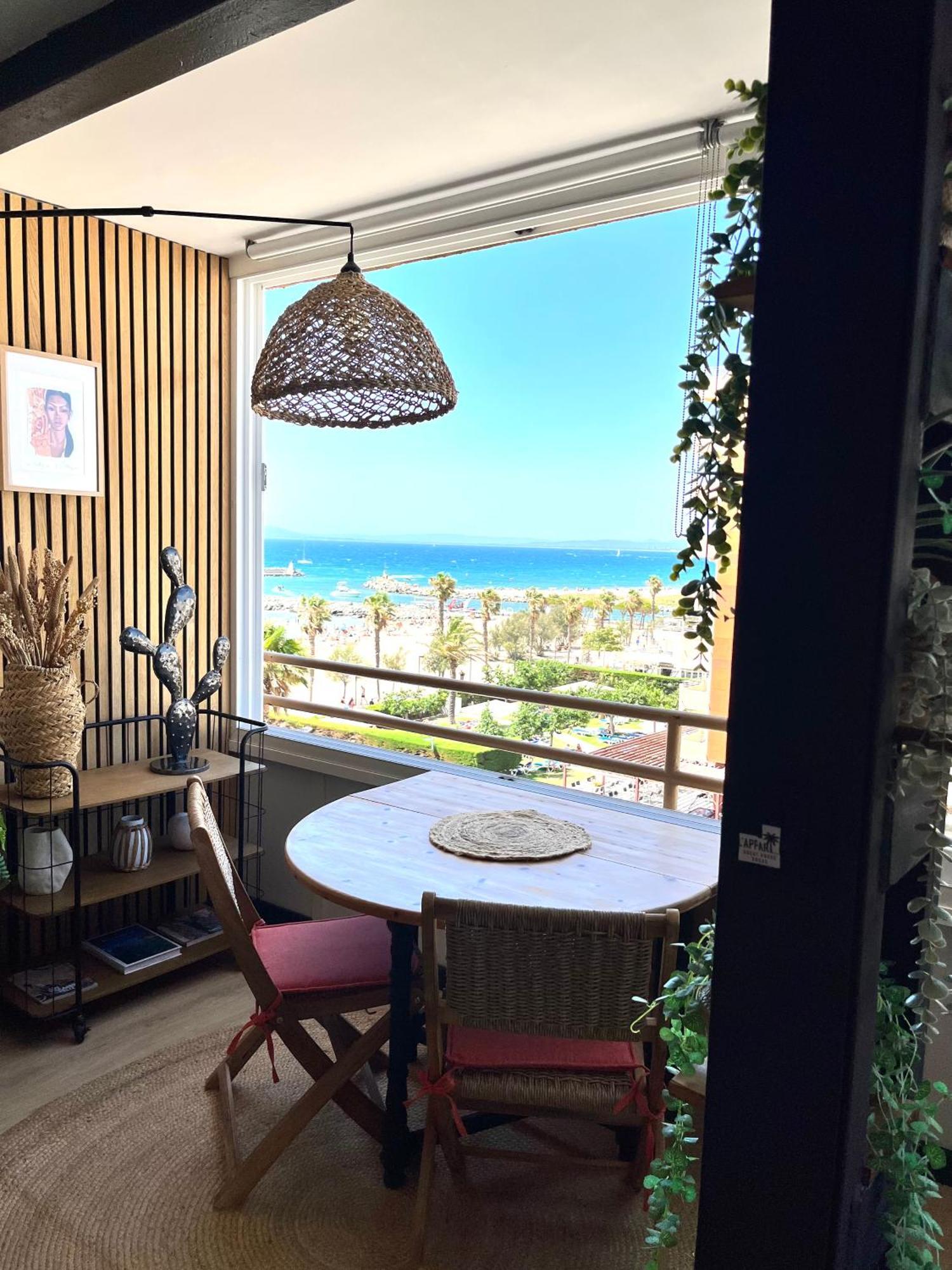 L'Appart-Rosas Boheme Chic, Au Bord De La Mer Екстер'єр фото